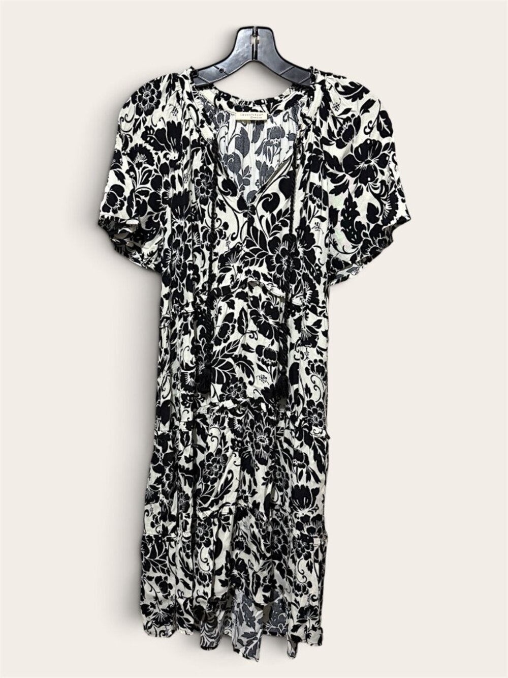 LOVESTITCH Black White Floral Flutter Sleeve Tiered Midi Dress Small - Picture 2 of 15